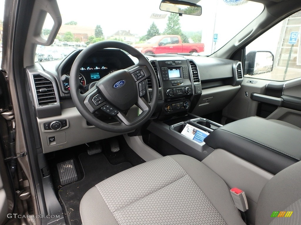 2018 F150 XLT SuperCab 4x4 - Stone Gray / Earth Gray photo #12