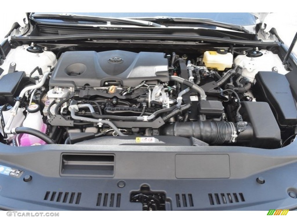 2019 Toyota Avalon Hybrid XSE Engine Photos