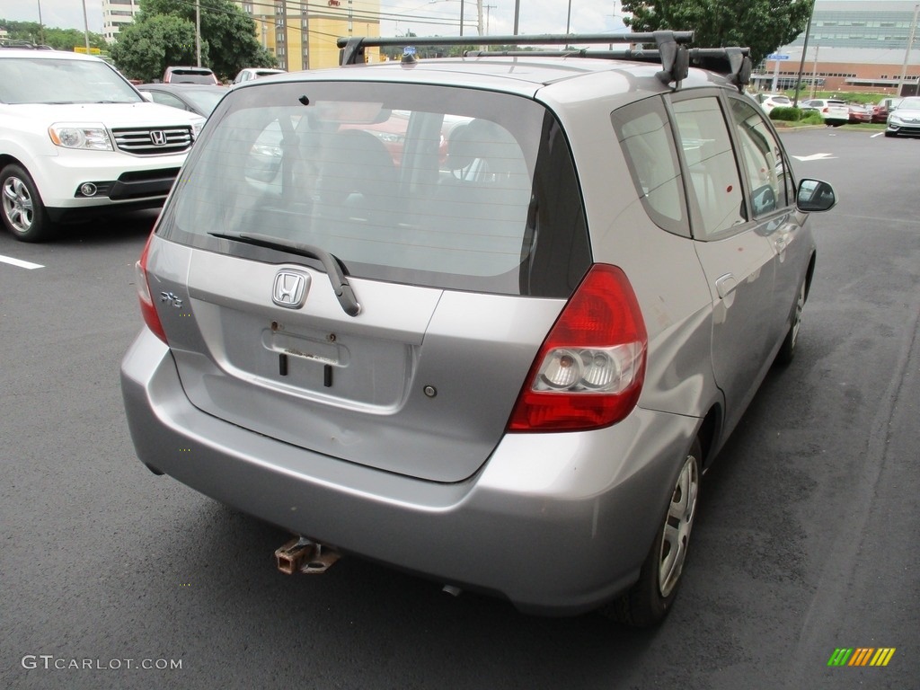 2008 Fit Hatchback - Storm Silver Metallic / Black/Grey photo #5