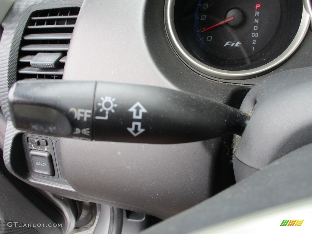 2008 Fit Hatchback - Storm Silver Metallic / Black/Grey photo #16