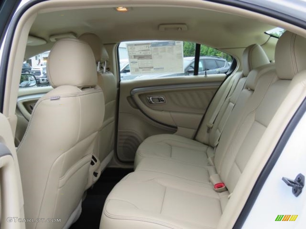 2018 Taurus SEL - Oxford White / Dune photo #6