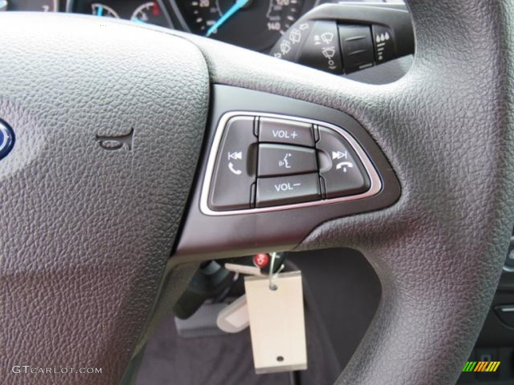 2018 Escape S - White Gold / Charcoal Black photo #16