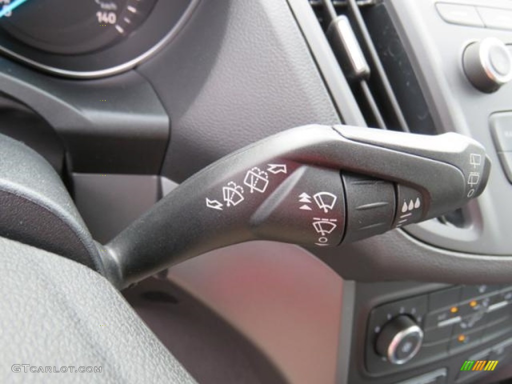2018 Escape S - White Gold / Charcoal Black photo #18