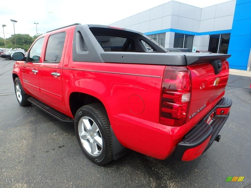 2012 Avalanche LS 4x4 - Victory Red / Ebony photo #4