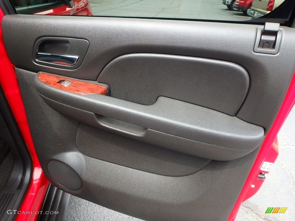 2012 Avalanche LS 4x4 - Victory Red / Ebony photo #19