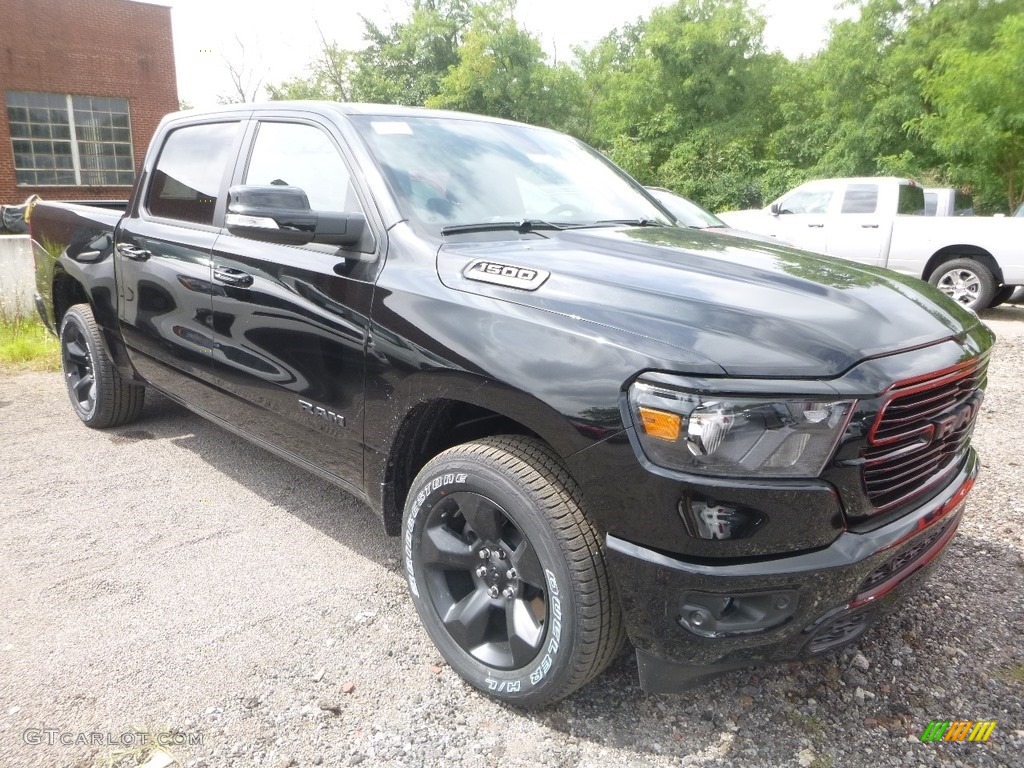 2019 1500 Big Horn Crew Cab 4x4 - Diamond Black Crystal Pearl / Black photo #7
