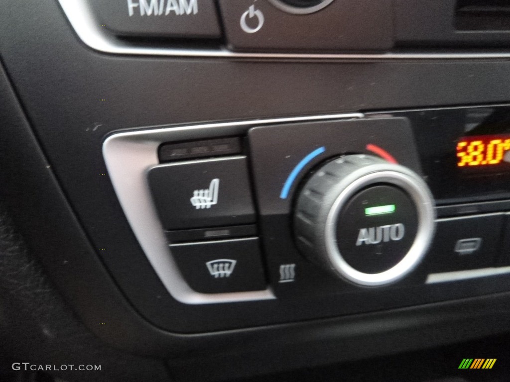 2015 3 Series 328i xDrive Sedan - Glacier Silver Metallic / Black photo #17