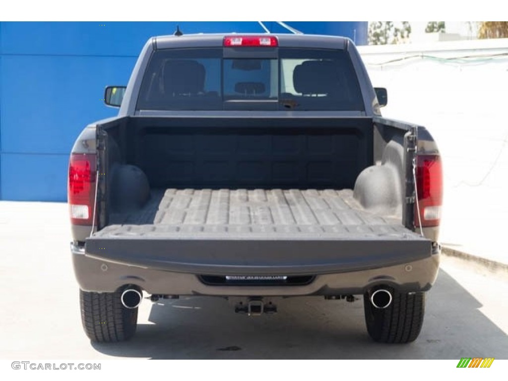 2018 1500 Night Crew Cab 4x4 - Granite Crystal Metallic / Black photo #11