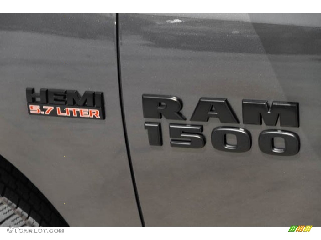 2018 1500 Night Crew Cab 4x4 - Granite Crystal Metallic / Black photo #13