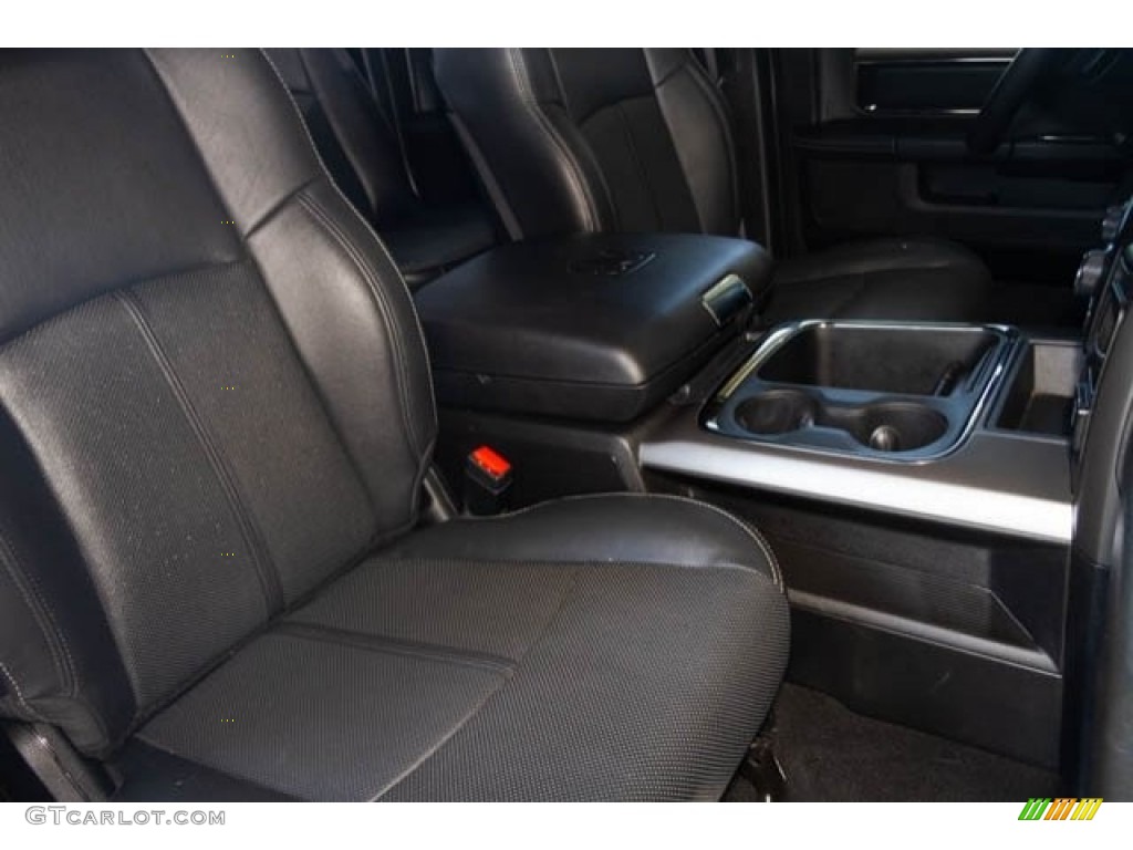 2018 1500 Night Crew Cab 4x4 - Granite Crystal Metallic / Black photo #26