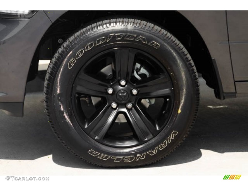2018 1500 Night Crew Cab 4x4 - Granite Crystal Metallic / Black photo #37