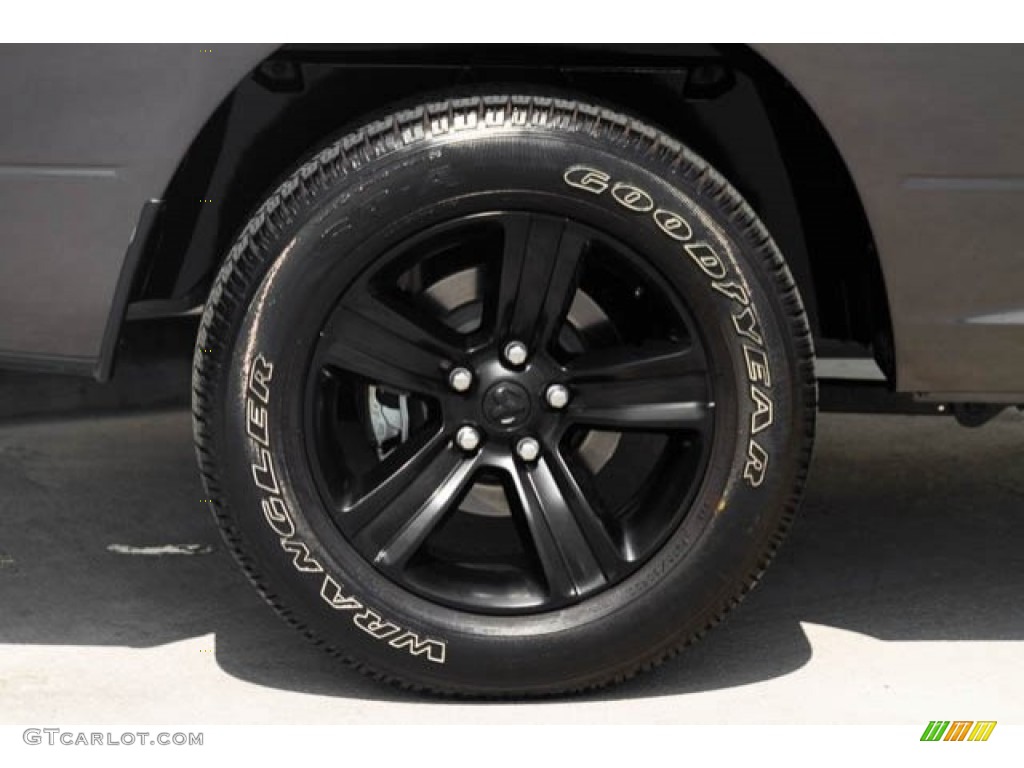 2018 1500 Night Crew Cab 4x4 - Granite Crystal Metallic / Black photo #39