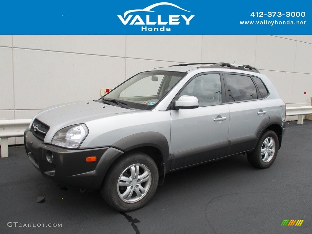 2008 Tucson SE 4WD - Platinum Silver / Beige photo #1