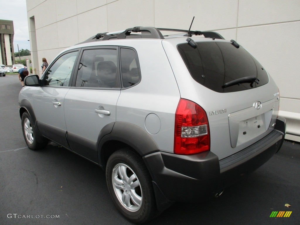 2008 Tucson SE 4WD - Platinum Silver / Beige photo #3