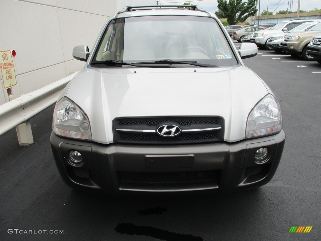 2008 Tucson SE 4WD - Platinum Silver / Beige photo #8