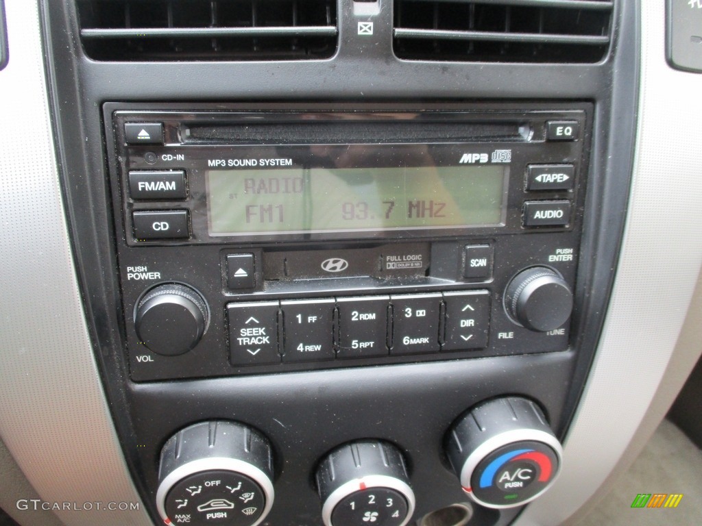 2008 Tucson SE 4WD - Platinum Silver / Beige photo #15