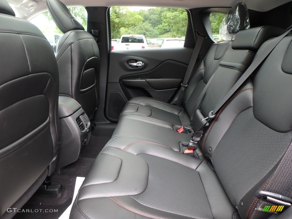 2019 Jeep Cherokee Trailhawk 4x4 Rear Seat Photos