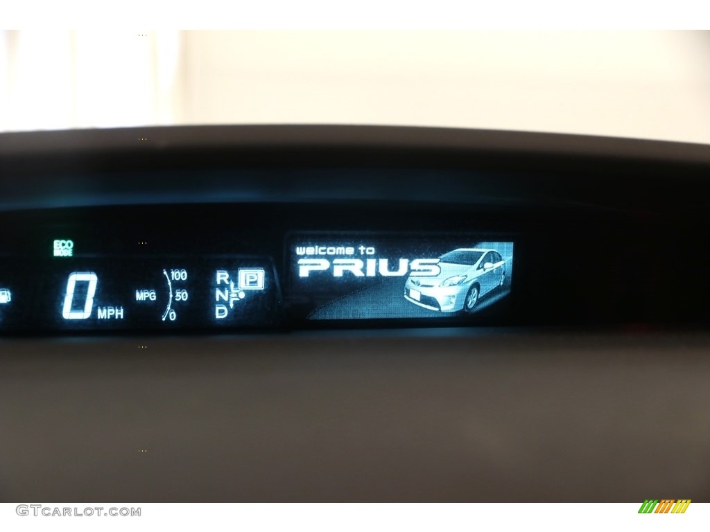2015 Prius Two Hybrid - Black / Dark Gray photo #7