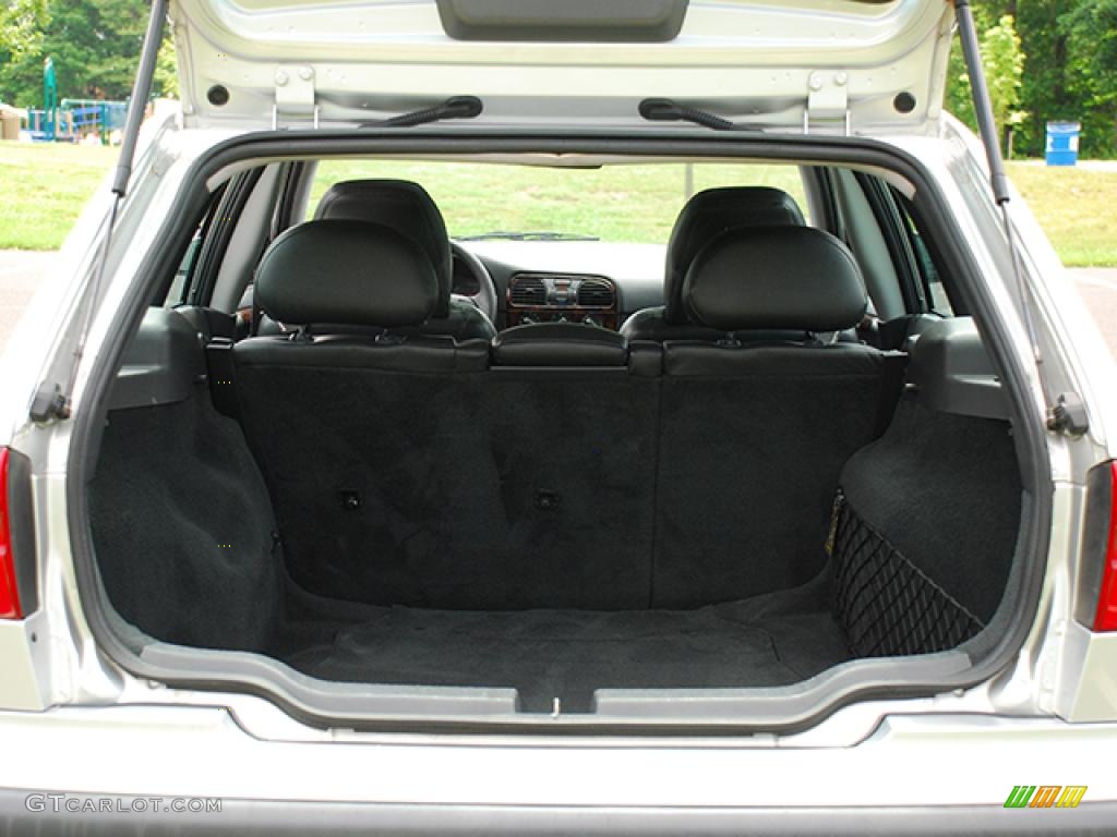 2000 V40 1.9T Wagon - Silver Metallic / Off Black photo #7