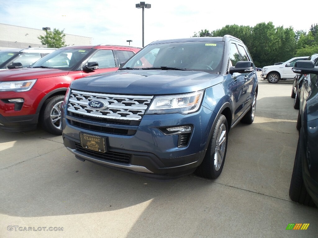 2018 Explorer XLT 4WD - Blue Metallic / Ebony Black photo #1