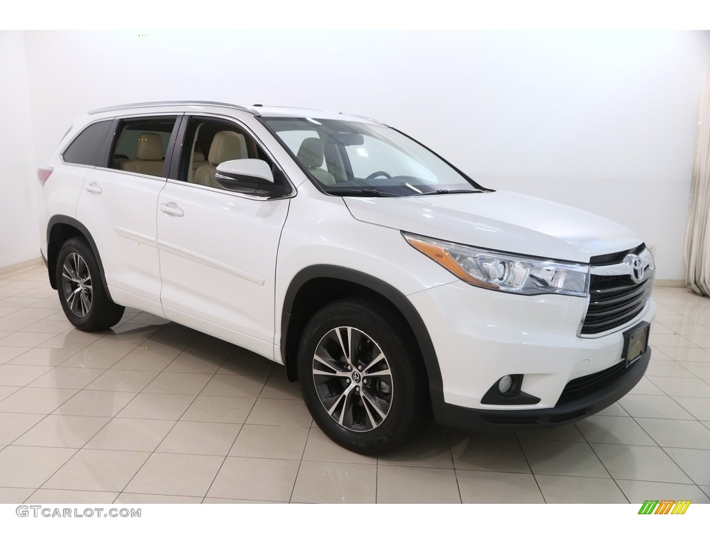 2016 Highlander XLE - Blizzard Pearl / Almond photo #1