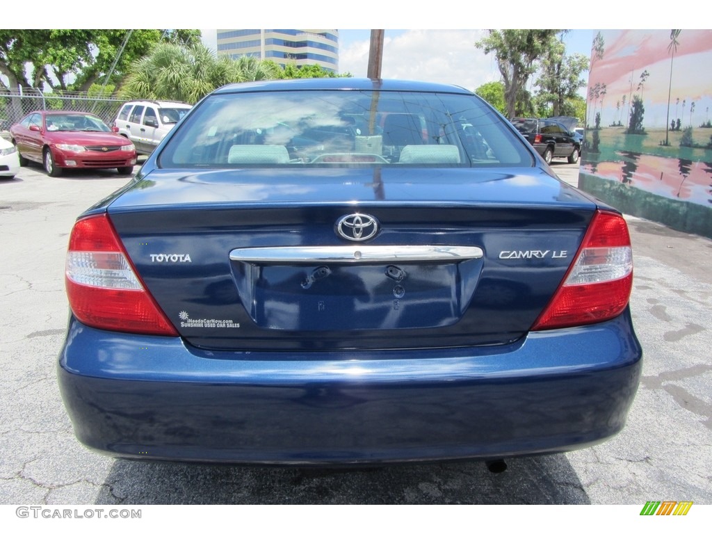 2002 Camry LE - Catalina Blue Metallic / Stone photo #7