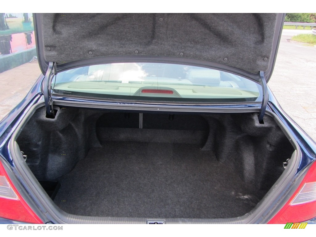 2002 Camry LE - Catalina Blue Metallic / Stone photo #25
