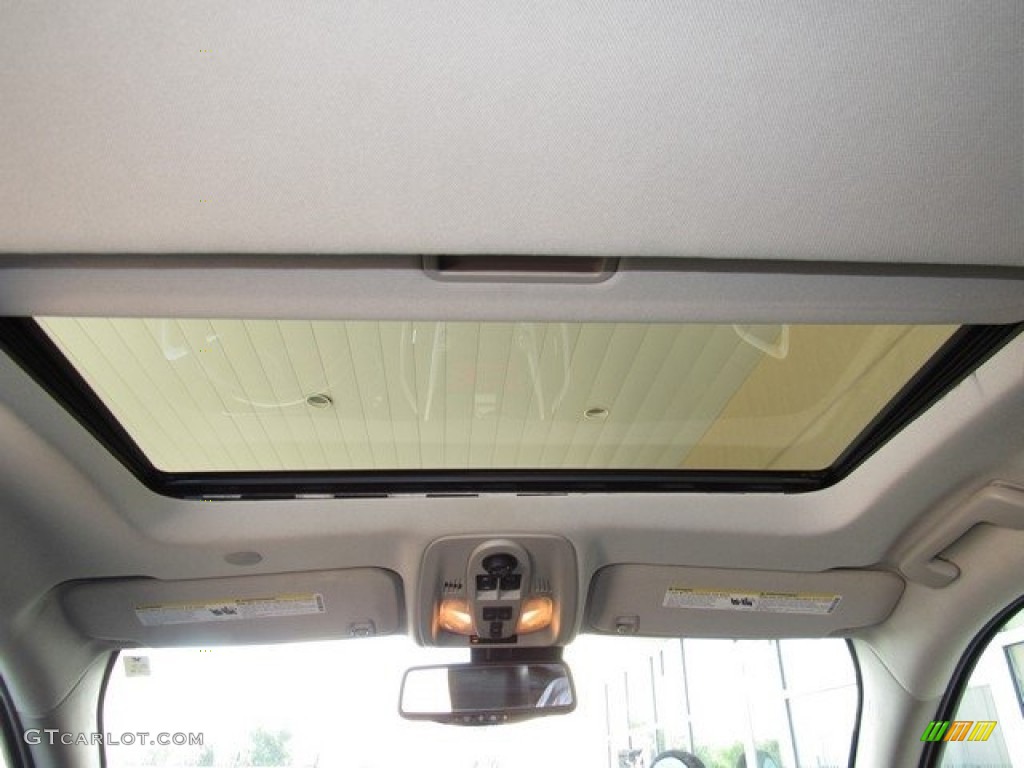 2011 Terrain SLT - Olympic White / Jet Black photo #15