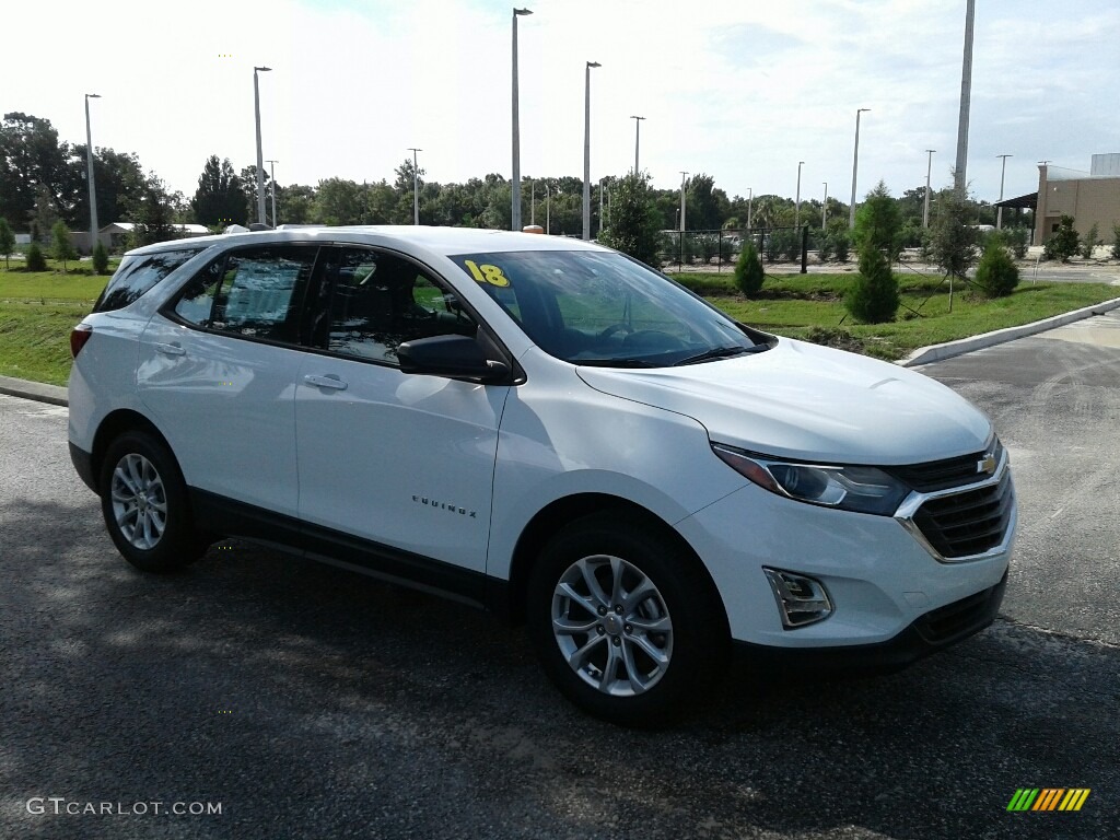 2018 Equinox LS - Summit White / Medium Ash Gray photo #7