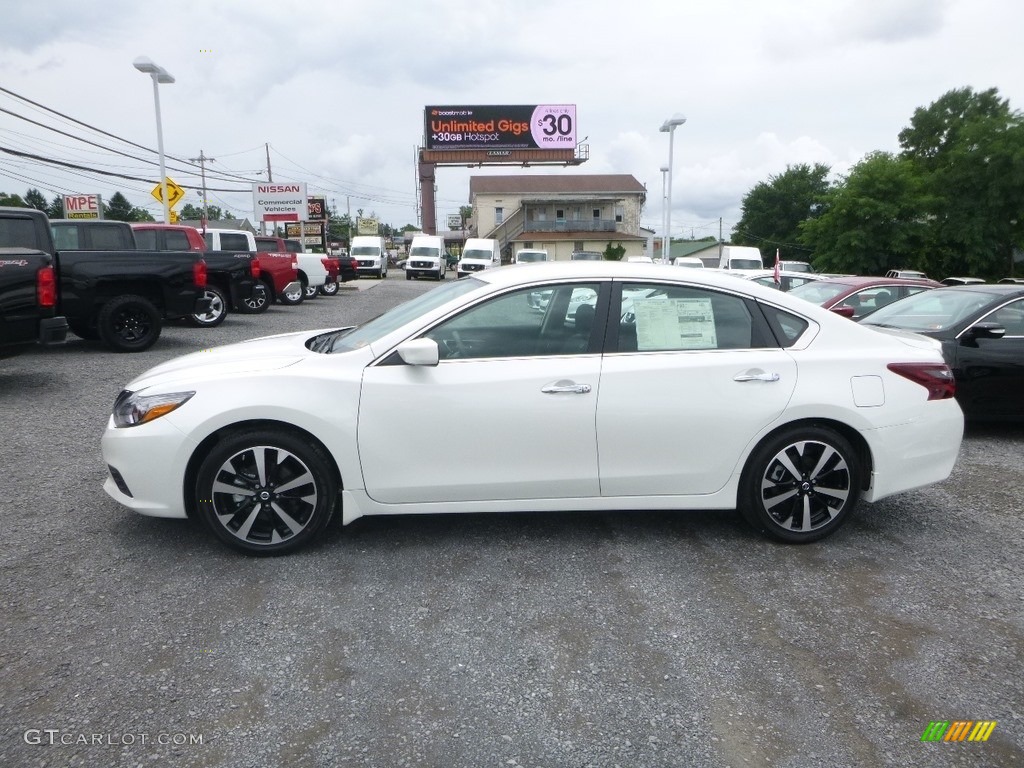 2018 Altima 2.5 SR - Pearl White / Charcoal photo #7