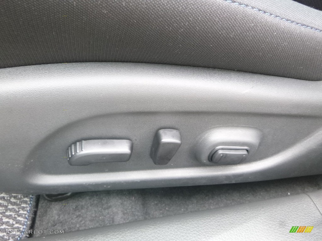2018 Altima 2.5 SR - Pearl White / Charcoal photo #16