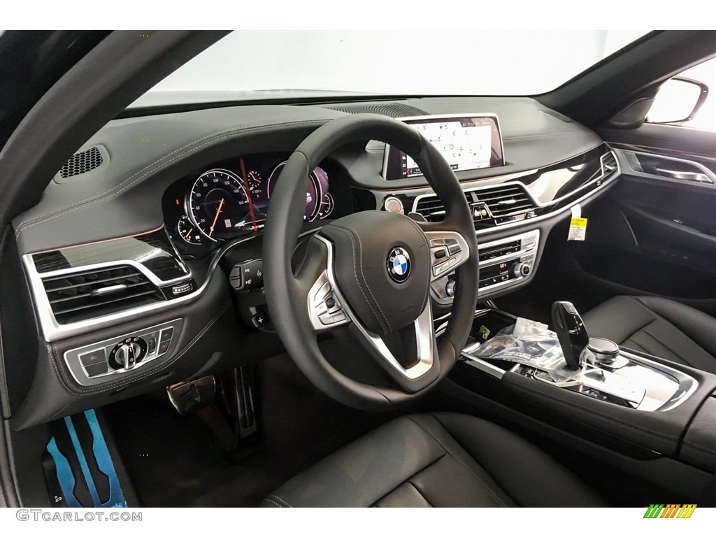 2019 BMW 7 Series 740i Sedan Black Dashboard Photo #128656519