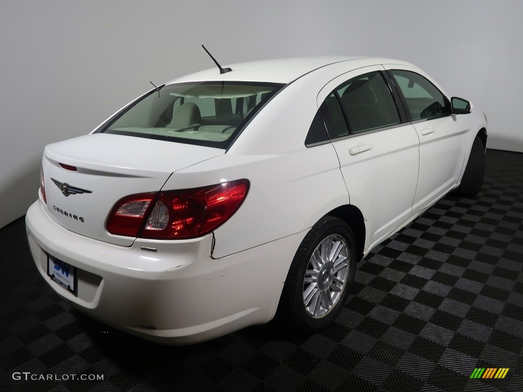 2008 Sebring Touring Sedan - Stone White / Dark Khaki/Light Graystone photo #11