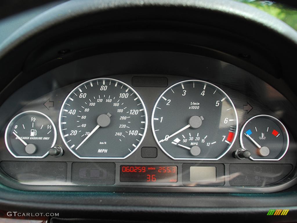 2004 3 Series 330i Convertible - Jet Black / Black photo #10