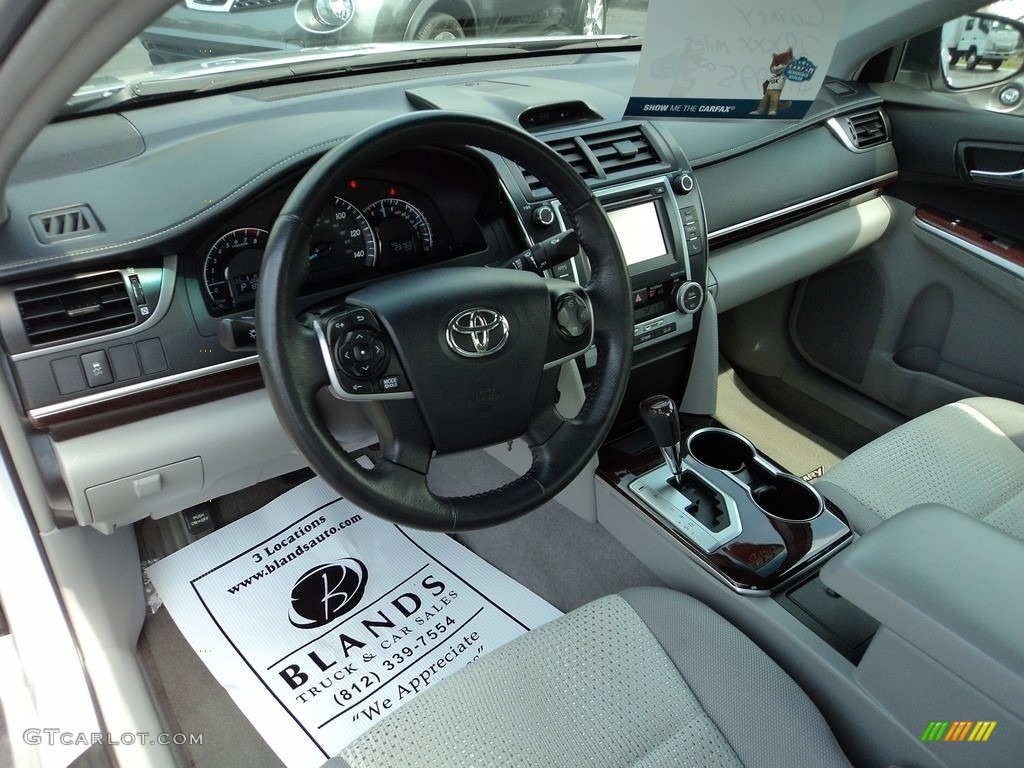 2014 Camry XLE - Classic Silver Metallic / Ash photo #6
