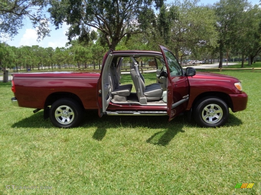 2005 Tundra SR5 Access Cab - Salsa Red Pearl / Light Charcoal photo #21