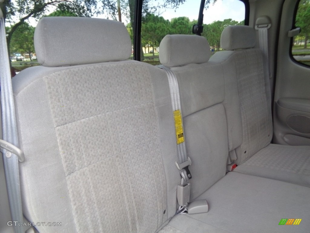 2005 Tundra SR5 Access Cab - Salsa Red Pearl / Light Charcoal photo #32