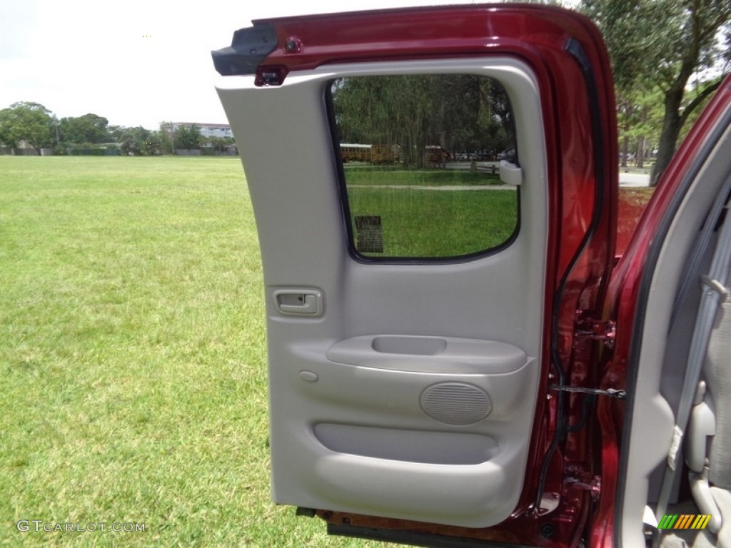 2005 Tundra SR5 Access Cab - Salsa Red Pearl / Light Charcoal photo #35