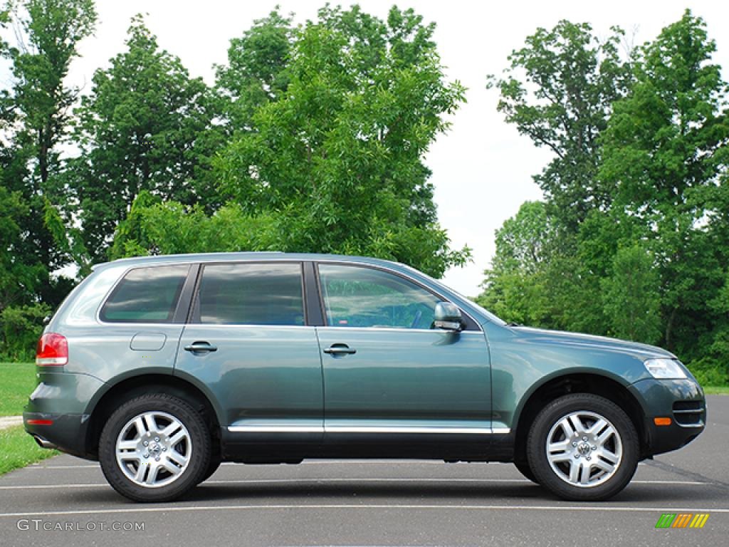 2006 Touareg V8 - Reed Green Metallic / Pure Beige photo #29