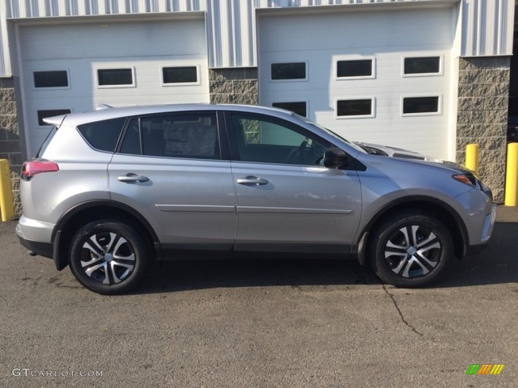 2018 RAV4 LE - Silver Sky Metallic / Black photo #2