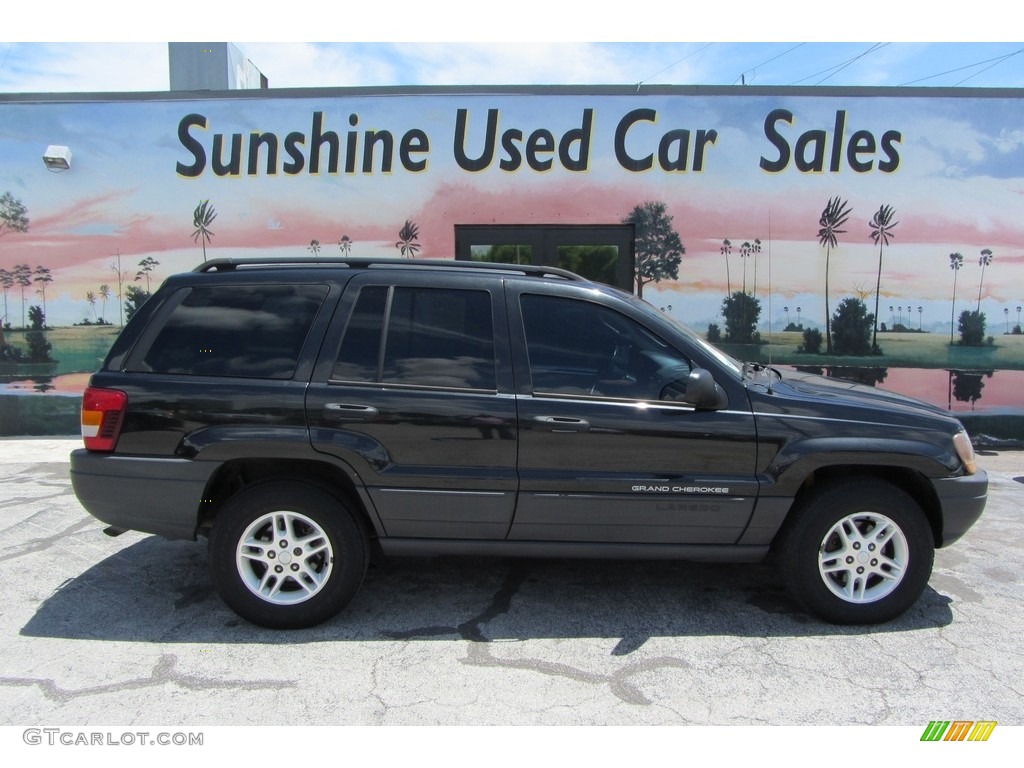 2003 Grand Cherokee Laredo - Brilliant Black / Dark Slate Gray photo #2