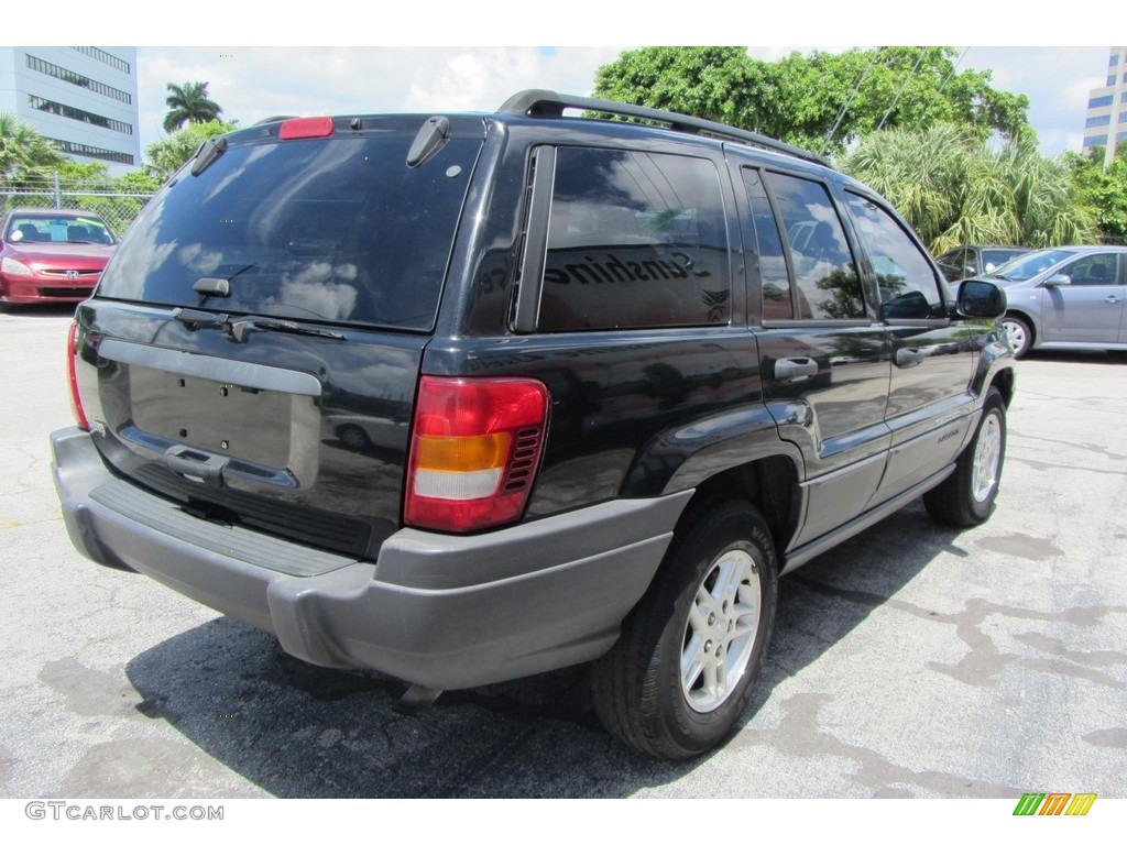 2003 Grand Cherokee Laredo - Brilliant Black / Dark Slate Gray photo #6