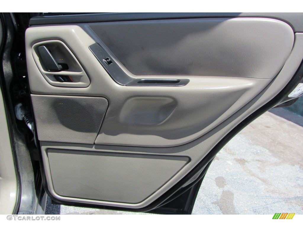 2003 Grand Cherokee Laredo - Brilliant Black / Dark Slate Gray photo #15