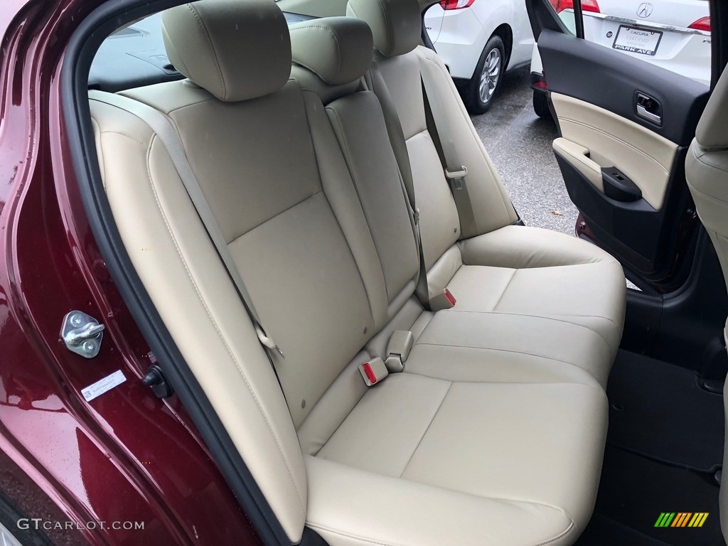 2016 ILX  - Basque Red Pearl II / Parchment photo #23