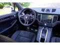 White - Macan  Photo No. 13