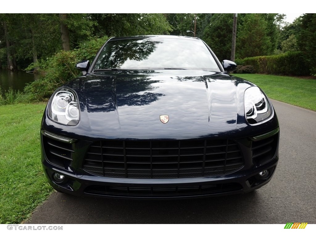 2018 Macan  - Night Blue Metallic / Black/Luxor Beige photo #2