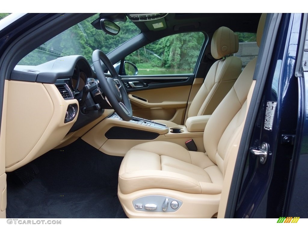 2018 Macan  - Night Blue Metallic / Black/Luxor Beige photo #12