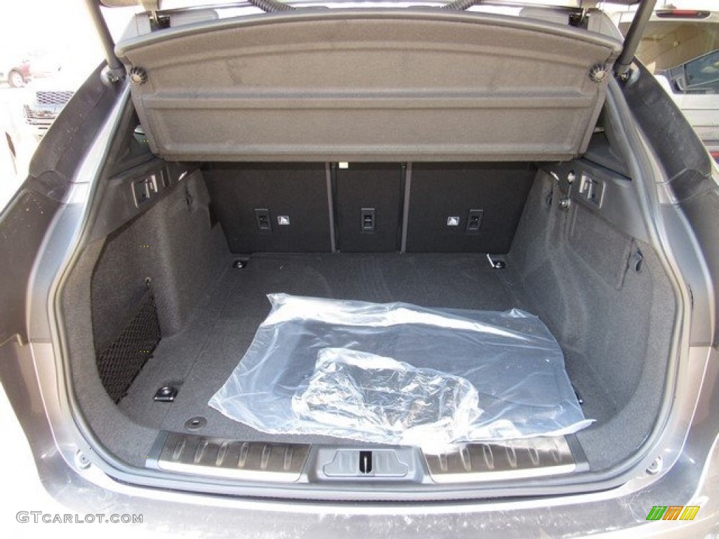 2019 Jaguar F-PACE S AWD Trunk Photo #128670079