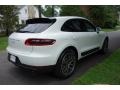 White - Macan  Photo No. 4