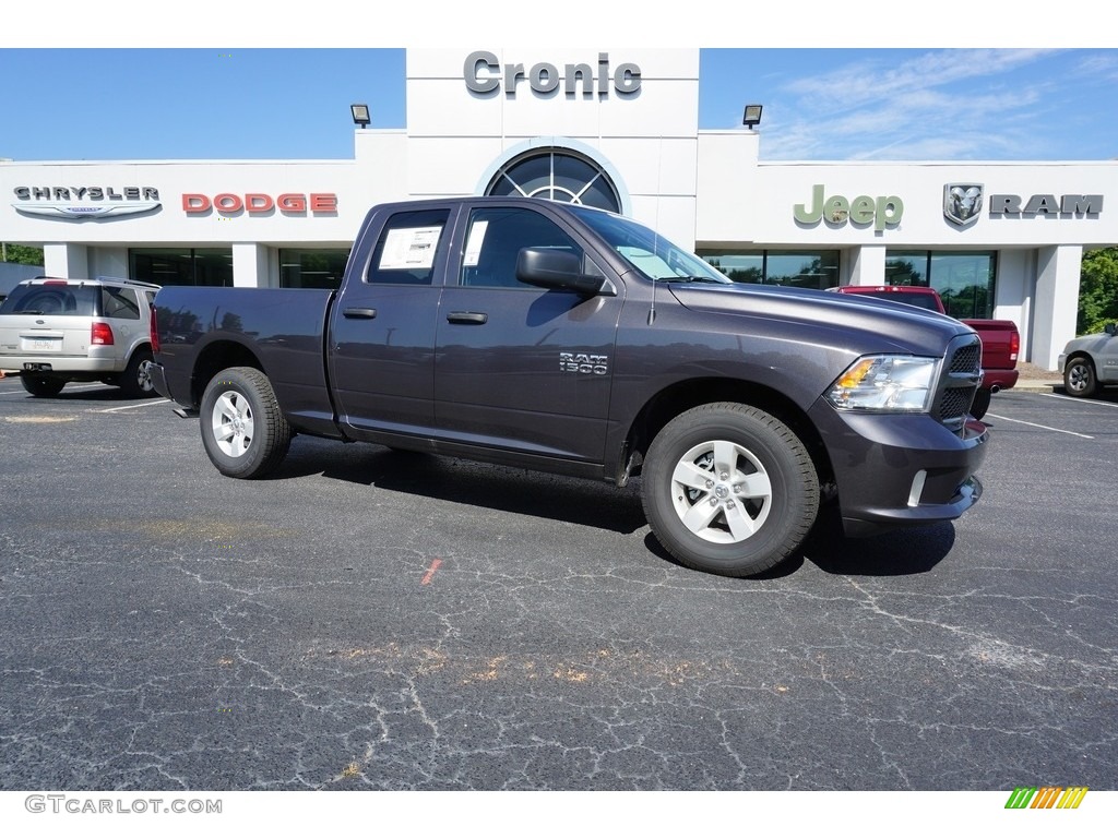 2018 1500 Express Quad Cab - Granite Crystal Metallic / Black photo #1